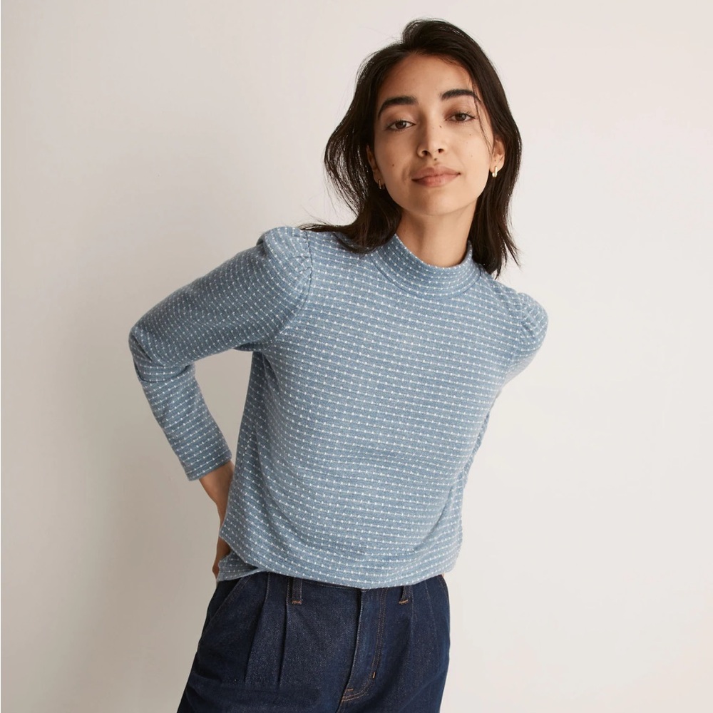 Madewell Light Blue with White Dots Jacquard Puff-Sleeve Mockneck Top, Size S